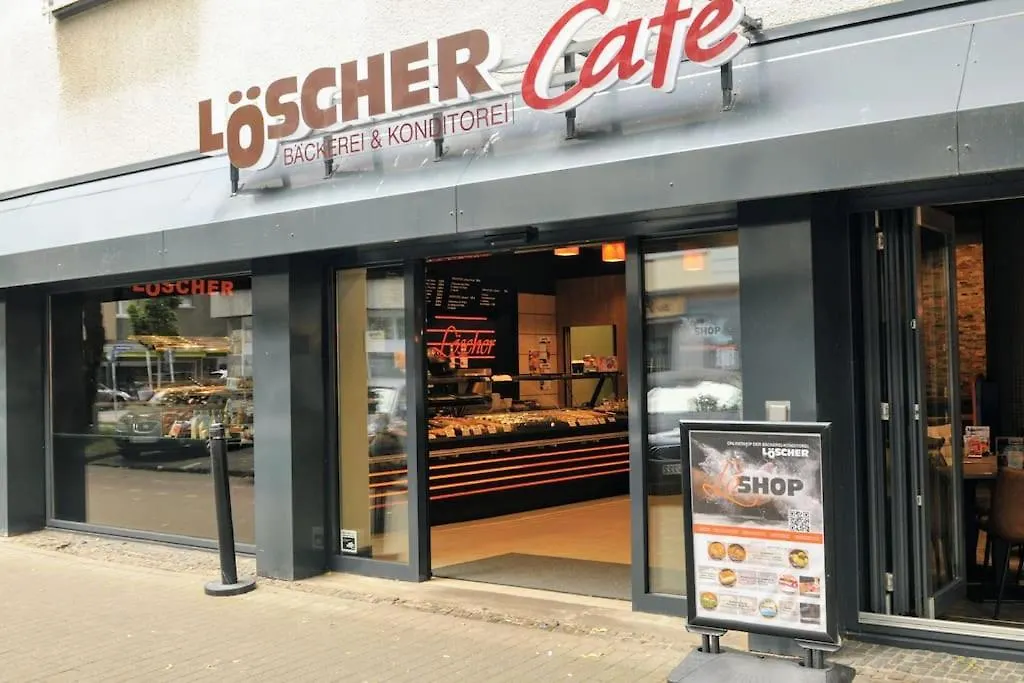 90Qm Designerwohnung Mit Kueche Und Jacuzzi In Do-City Dortmund